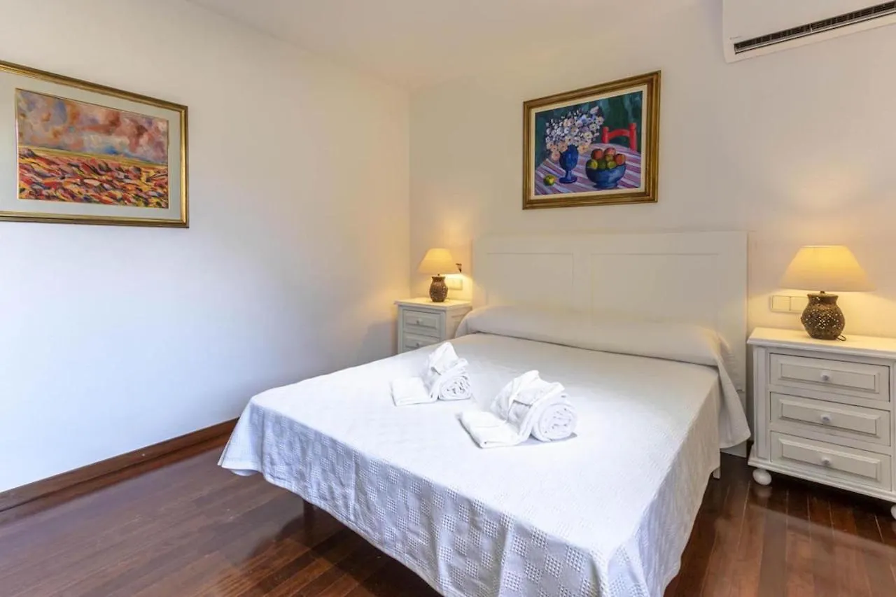 Formosa Villa Cala de Sant Vicenc Spanien